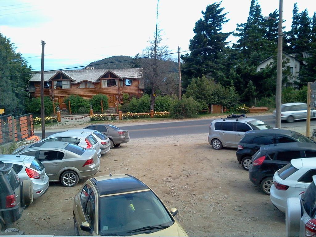 Hosteria Nuevo Pinar San Carlos de Bariloche Exterior foto