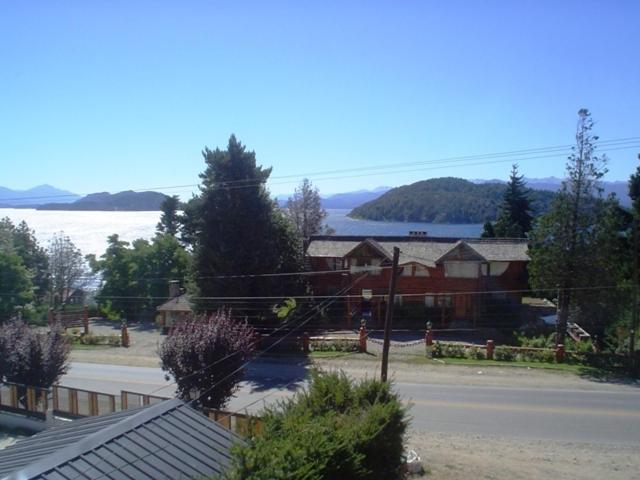 Hosteria Nuevo Pinar San Carlos de Bariloche Exterior foto